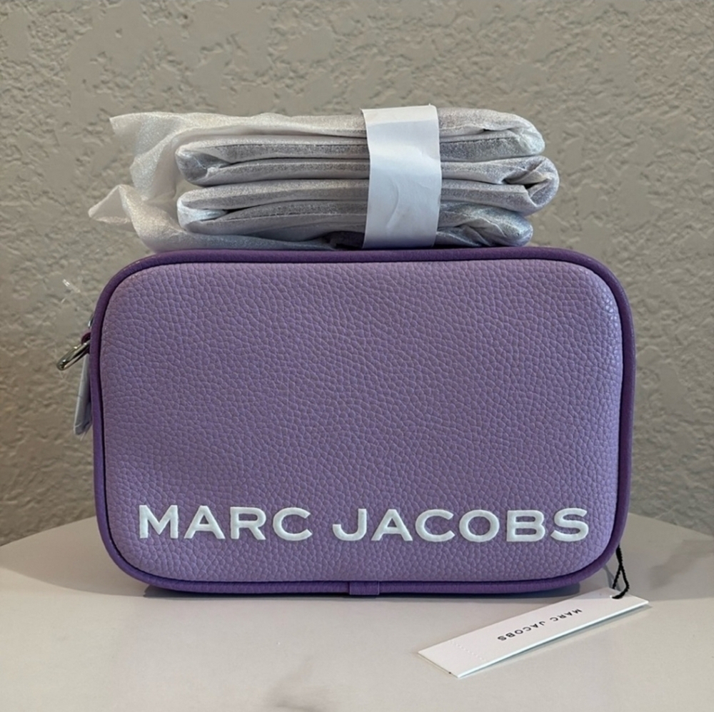 NWT Marc Jacobs "Wisteria" crossbody camera bag. - Picture 8 of 12